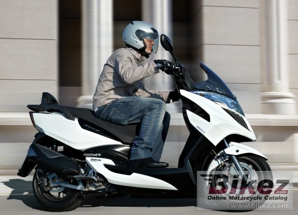 Kymco G-Dink 300i