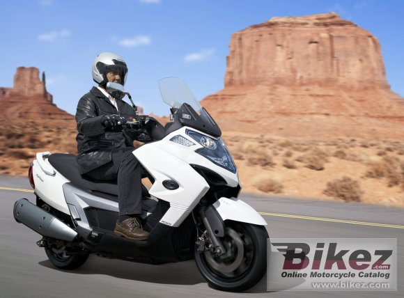 Kymco Myroad 700i