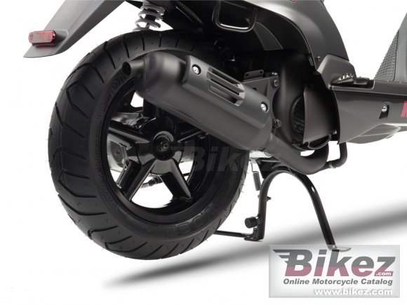 MBK Booster 13-inch Naked