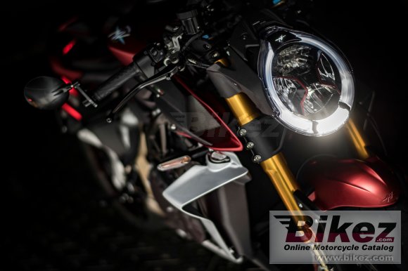 MV Agusta Brutale 1000 Serie Oro