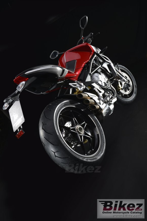 MV Agusta Brutale 800