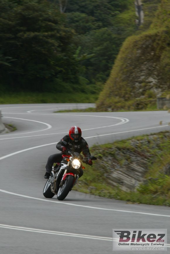 MV Agusta Brutale 910