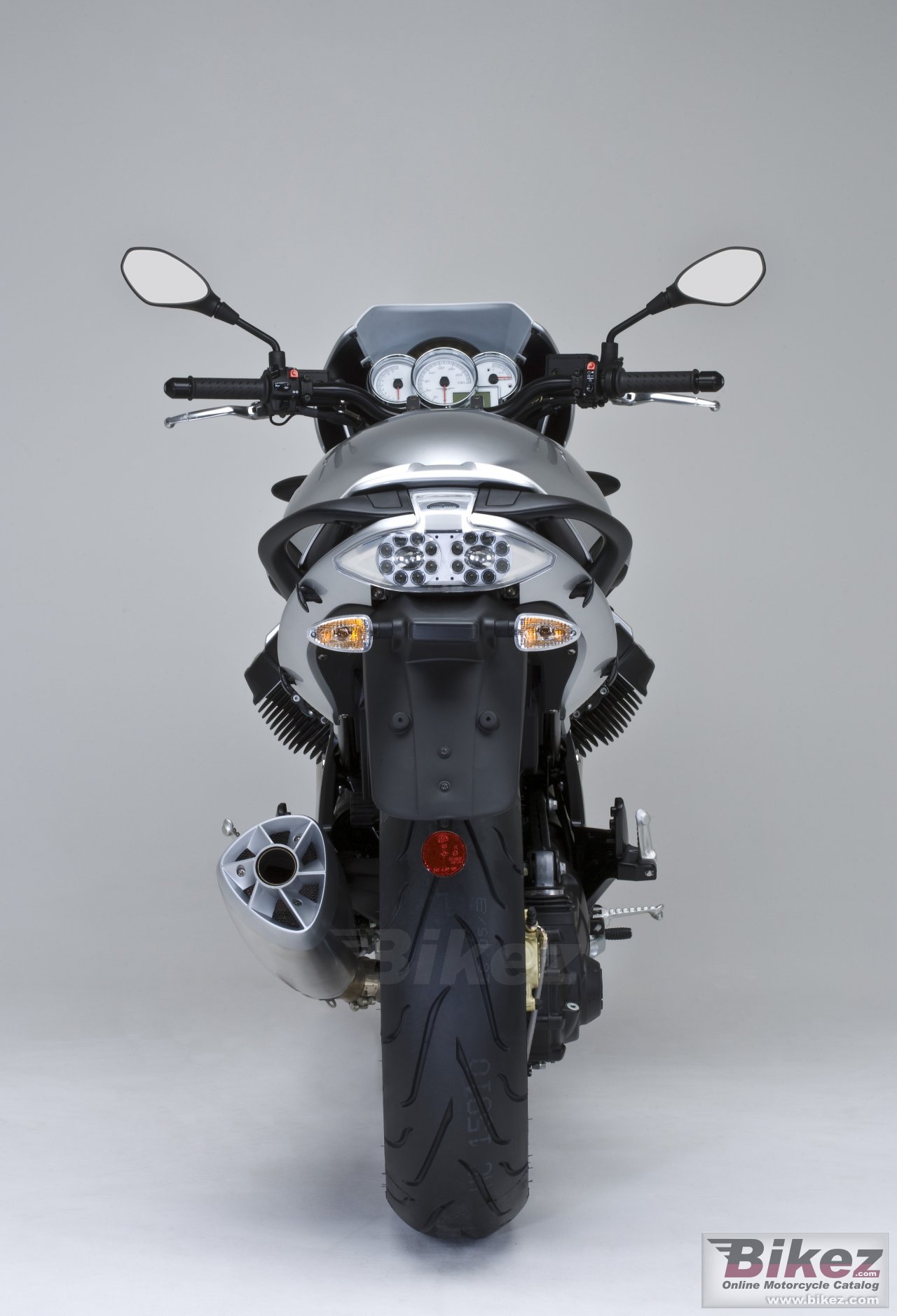 Moto Guzzi 1200 Sport 4V