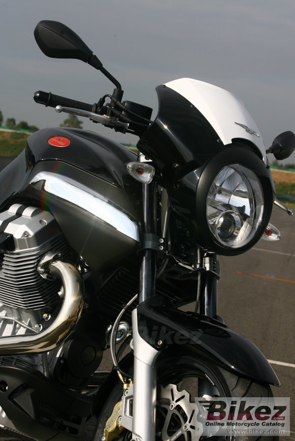 Moto Guzzi 1200 Sport