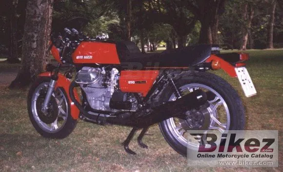 Moto Guzzi 850 Le Mans