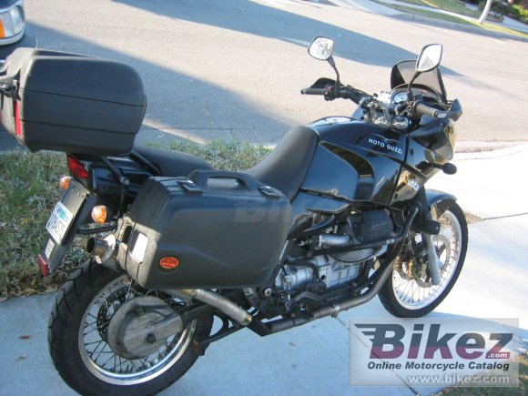 Moto Guzzi Quota 1100 ES