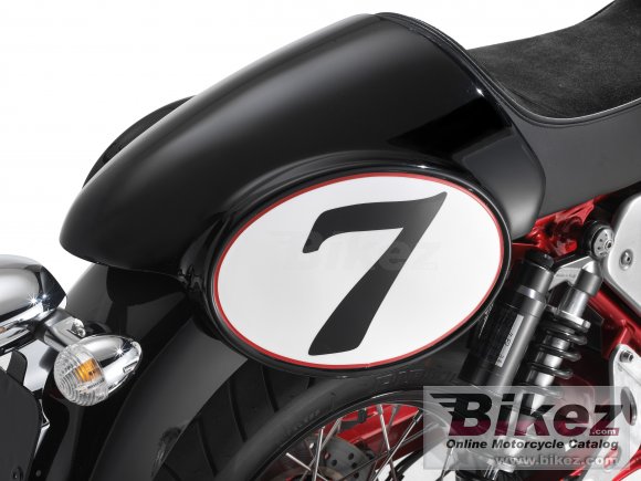 Moto Guzzi V7 Racer