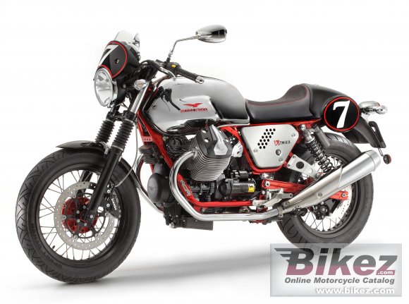 Moto Guzzi V7 Racer