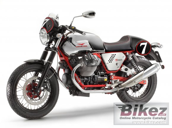 Moto Guzzi V7 Racer