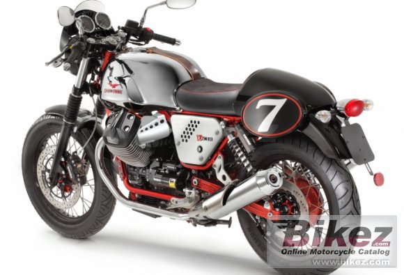 Moto Guzzi V7 Racer