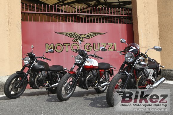 Moto Guzzi V7 Racer