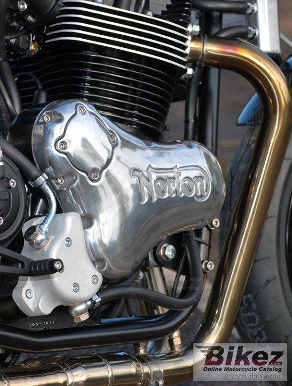 Norton Dominator