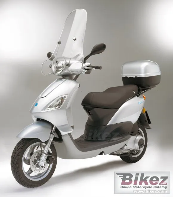 Piaggio Fly 125