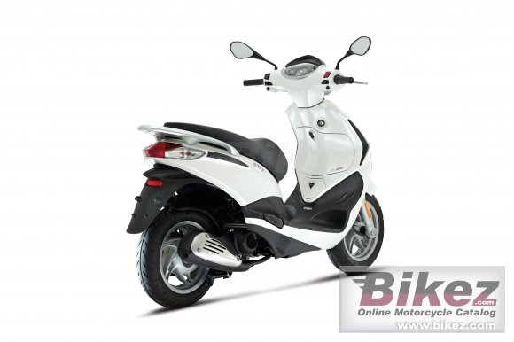 Piaggio Fly 50 4V