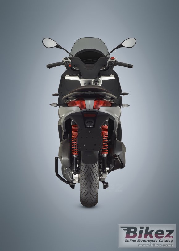 Piaggio MP3 300 HPE Sport