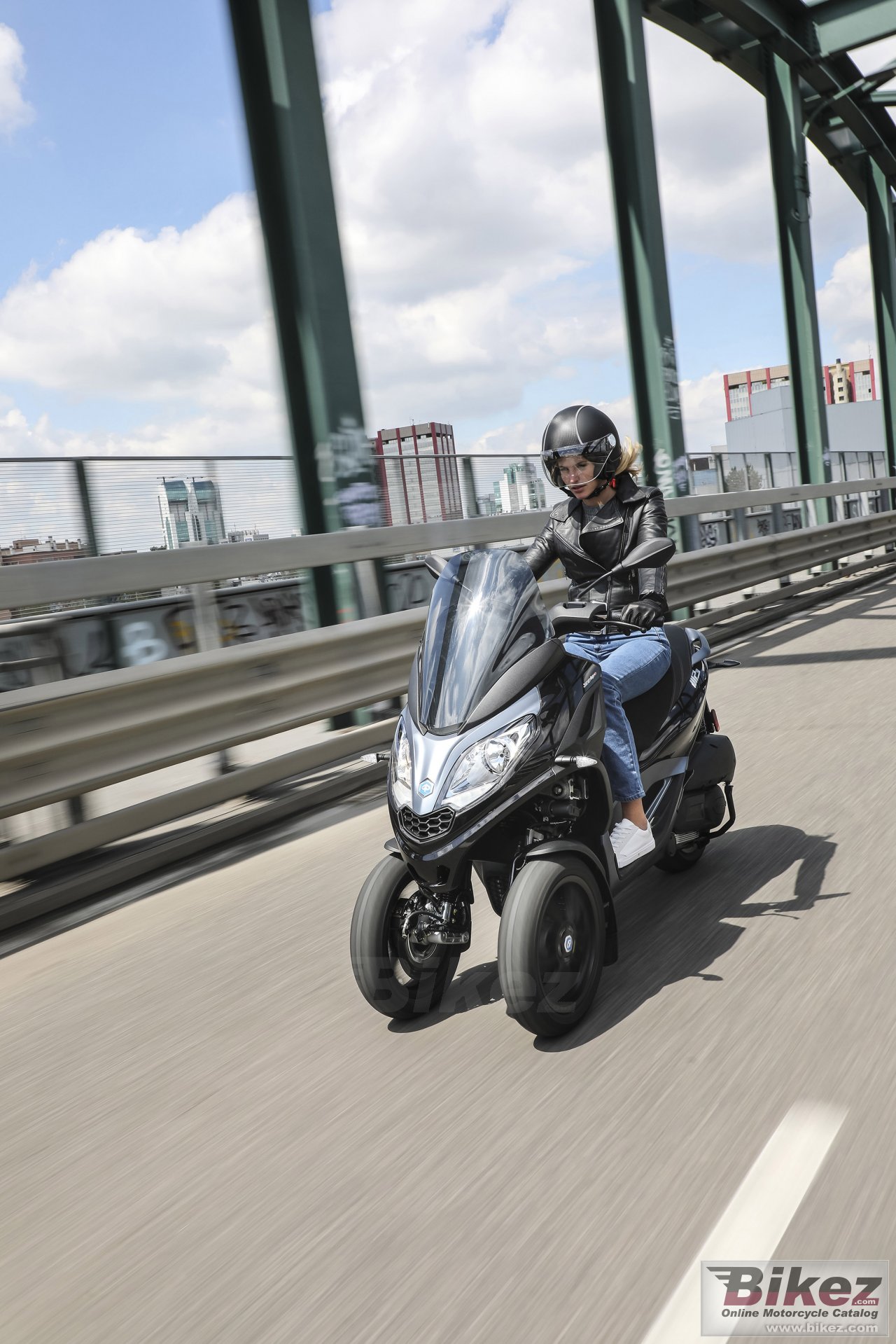 Piaggio MP3 300 hpe