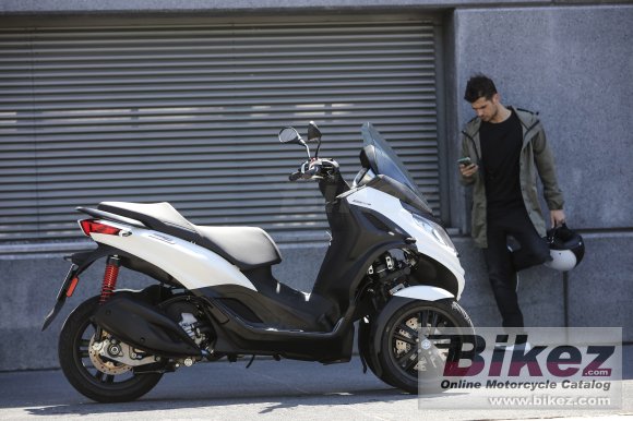 Piaggio MP3 300 hpe Sport