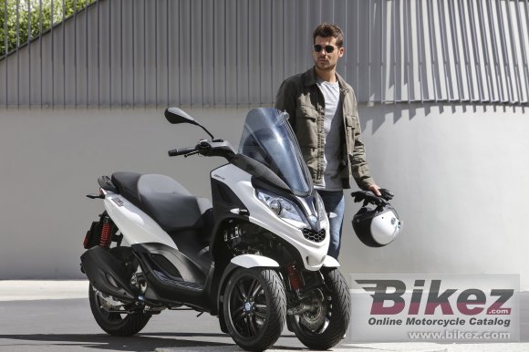 Piaggio MP3 300 hpe Sport