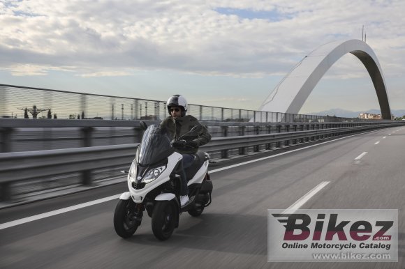 Piaggio MP3 300 hpe Sport