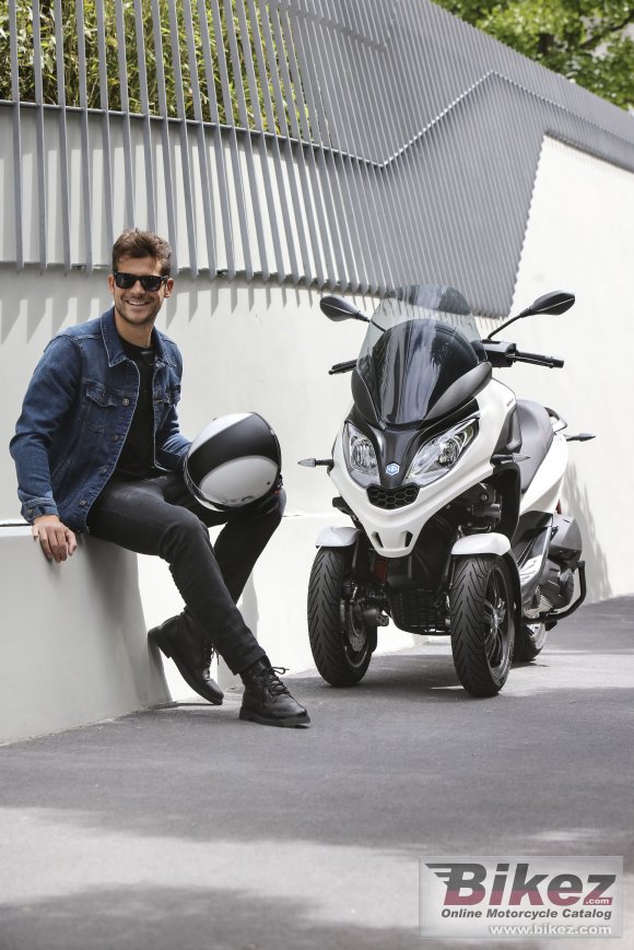 Piaggio MP3 300 hpe Sport