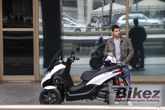 Piaggio MP3 300 hpe Sport