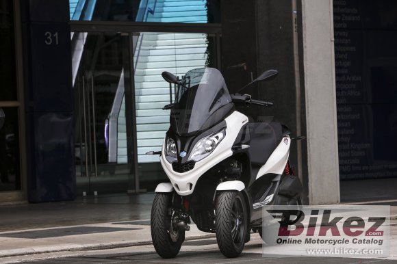 Piaggio MP3 300 hpe Sport