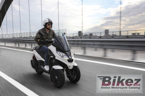 Piaggio MP3 300 hpe Sport