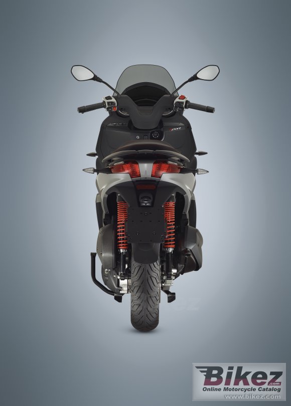 Piaggio MP3 300 hpe Sport