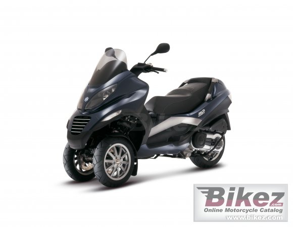 Piaggio MP3 400