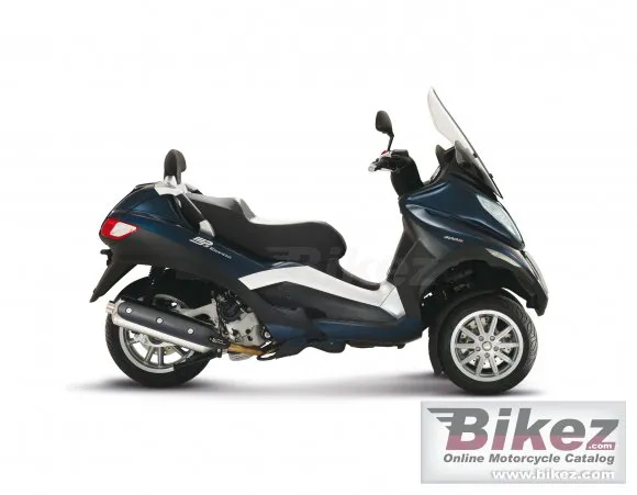 Piaggio MP3 400