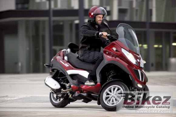 Piaggio MP3 LT