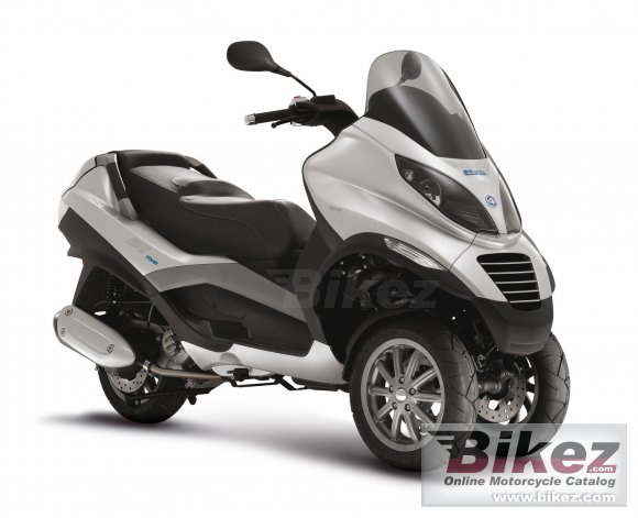 Piaggio Mp3 HyS