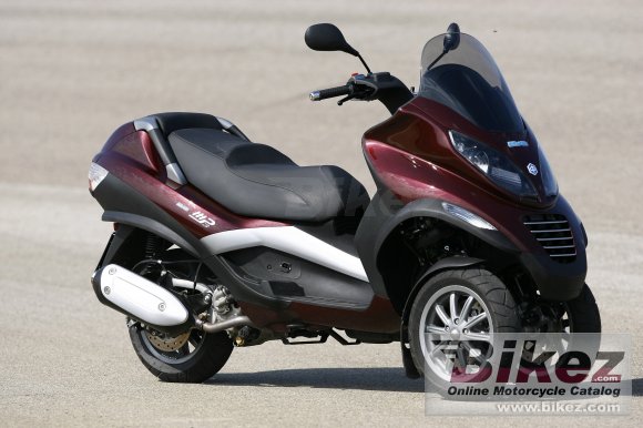 Piaggio Mp3 HyS