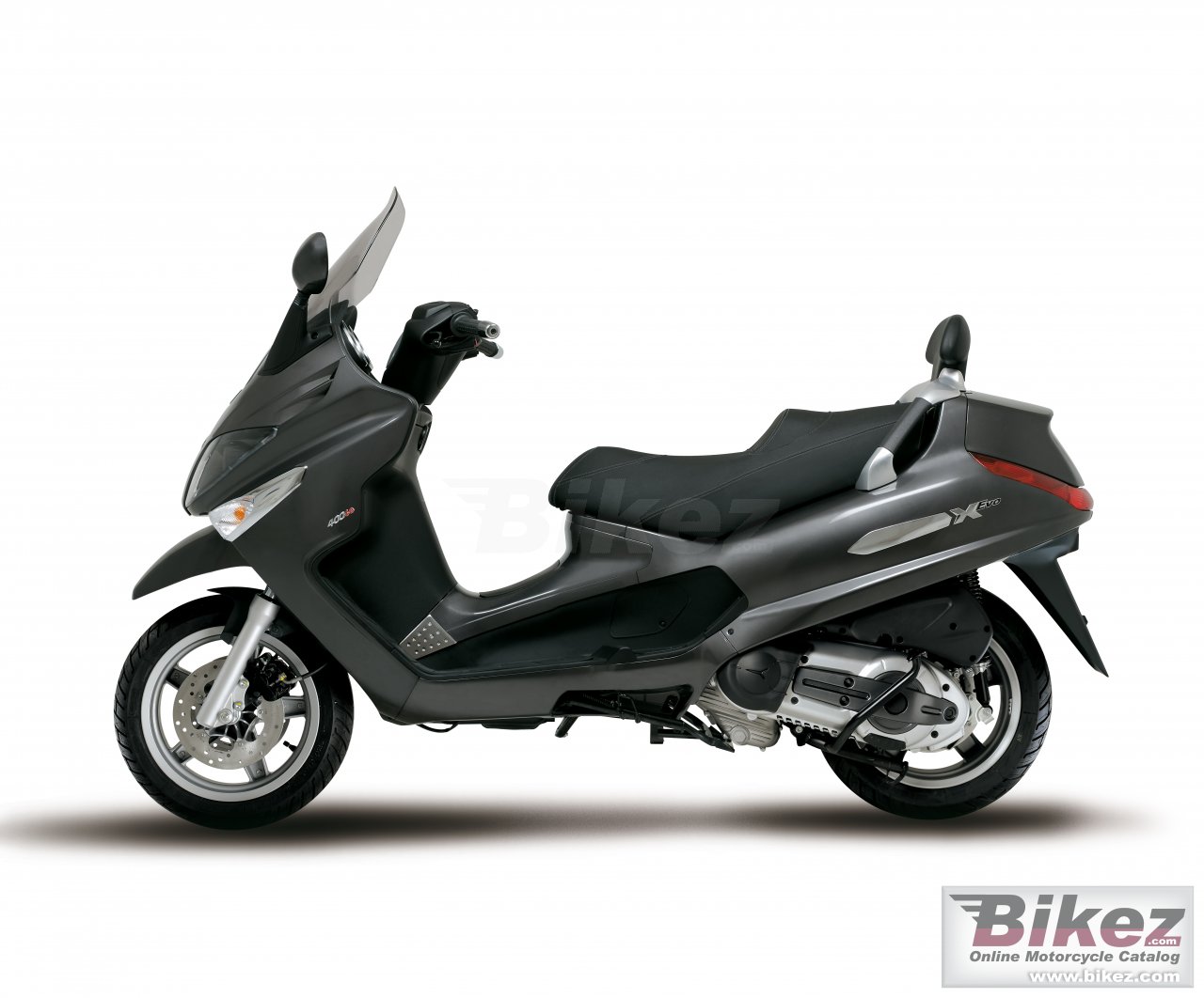 Piaggio XEvo 400