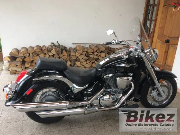 Suzuki Boulevard C50