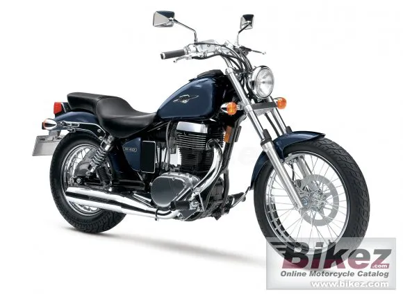 Suzuki Boulevard S40