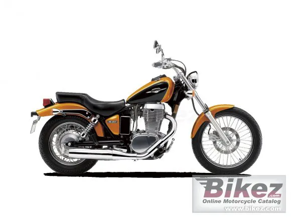 Suzuki Boulevard S40