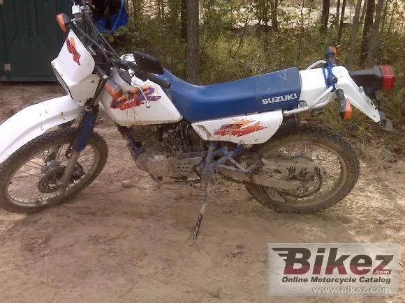 Suzuki DR 125 SE