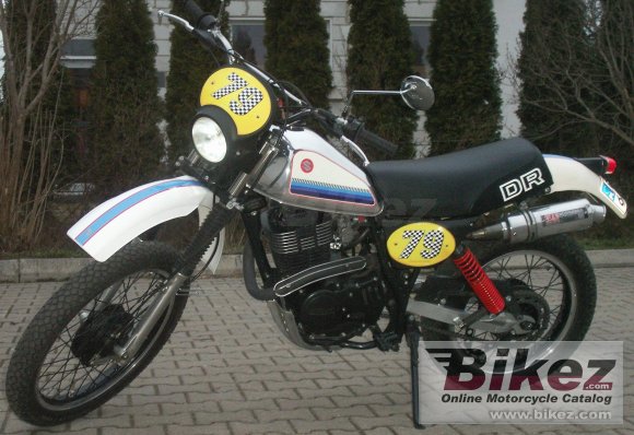 Suzuki DR 400 S