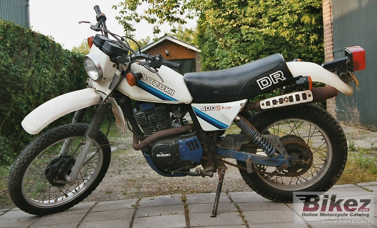 Suzuki DR 400 S