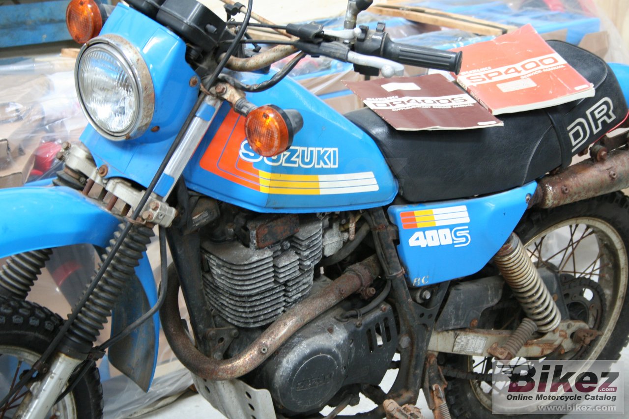 Suzuki DR 400 S