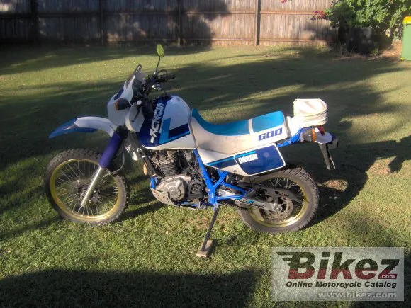 Suzuki DR 600 R Dakar