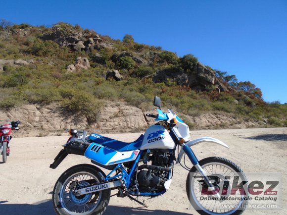 Suzuki DR 650 R Dakar