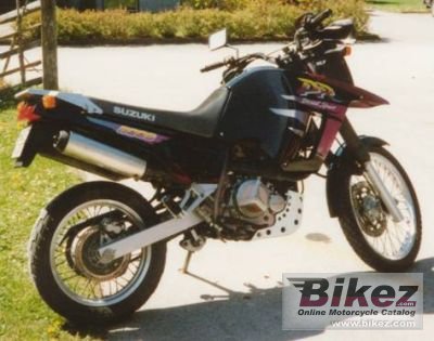 Suzuki DR 800 S