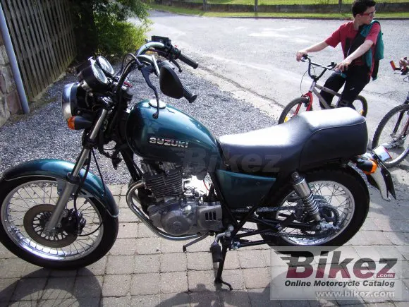 Suzuki GN 250