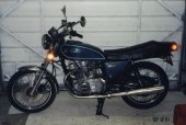 Suzuki_GS_400_1977