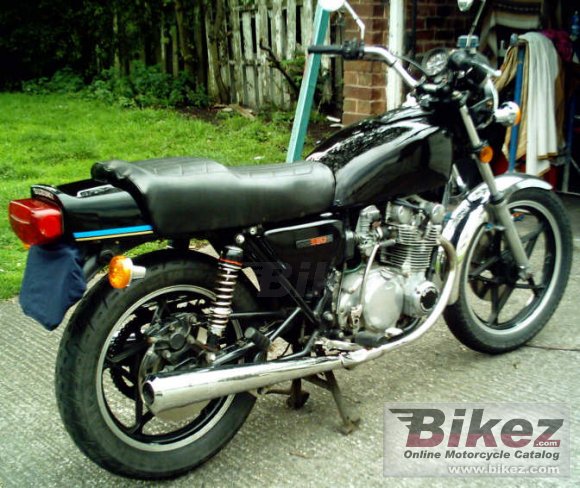 Suzuki GS 550 E