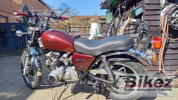 Suzuki GS 550 L