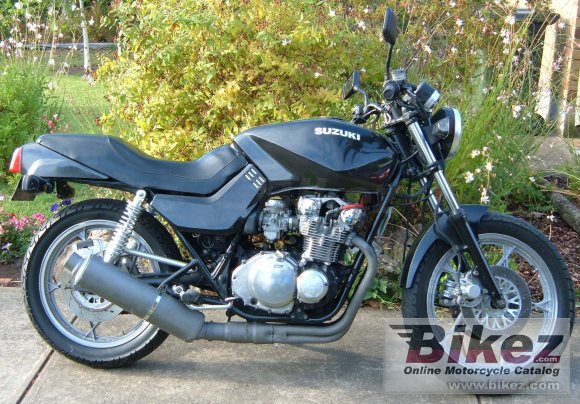 Suzuki GS 550 M Katana