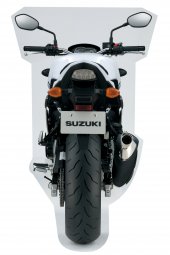 Suzuki_GSR_750_2011